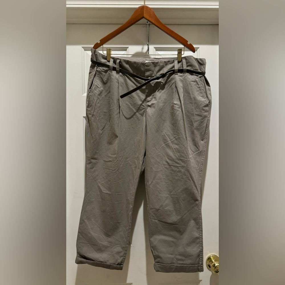 Old Navy pants size 18